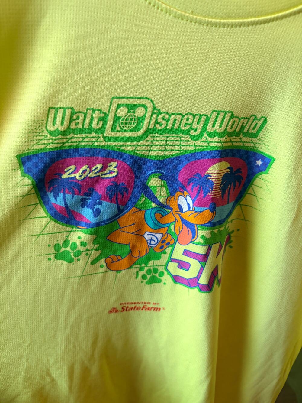 RunDisney Walt Disney World 5K 2023 Pluto Long Sleeve Shirt Yellow Adult L
